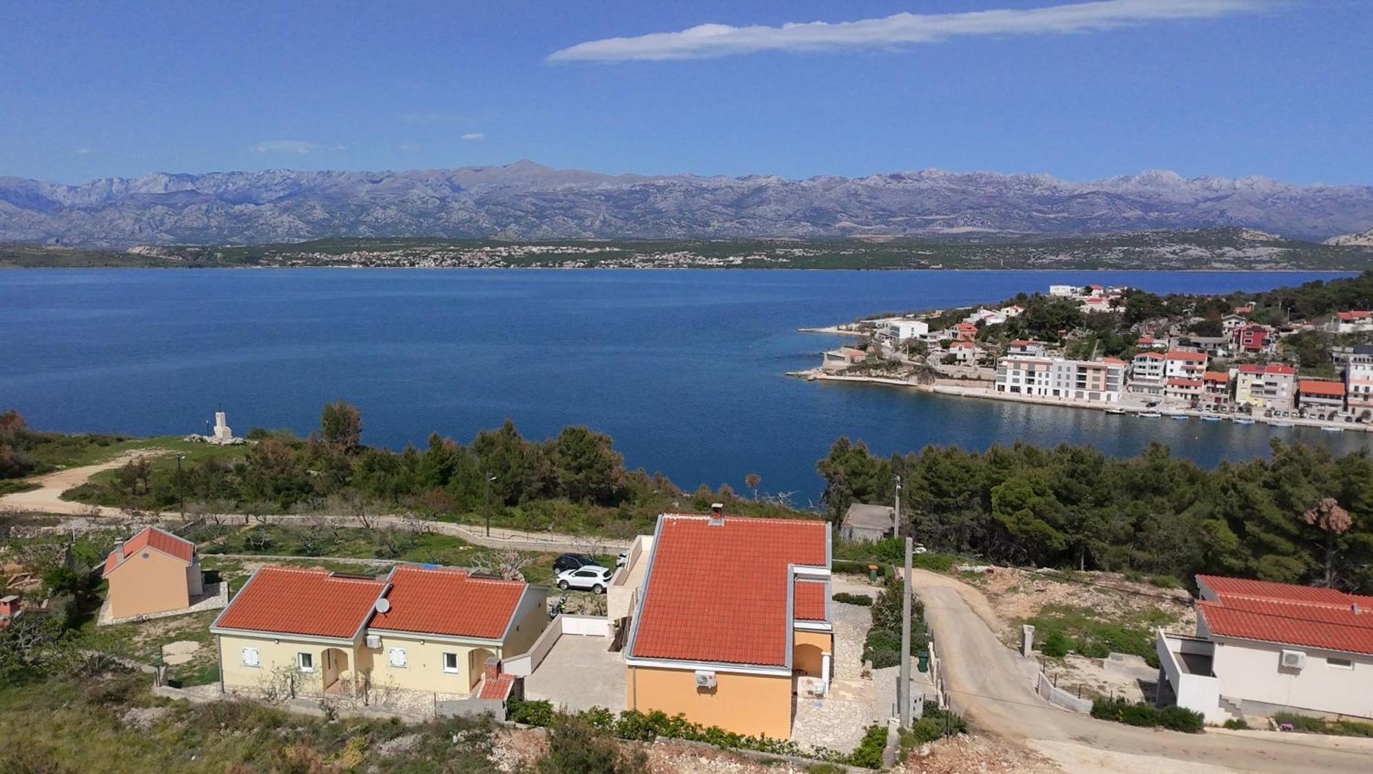 Apartments Mikecin Novigrad  Exterior photo